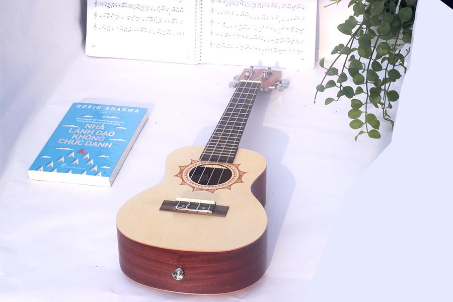 Đàn ukulele