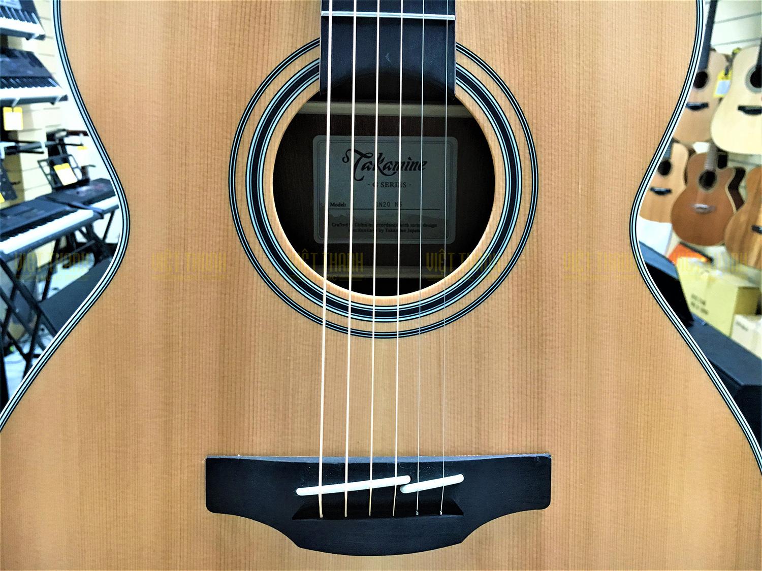 Đàn guitar Takamine Acoustic GN20 NS có âm thanh chuyên nghiệp