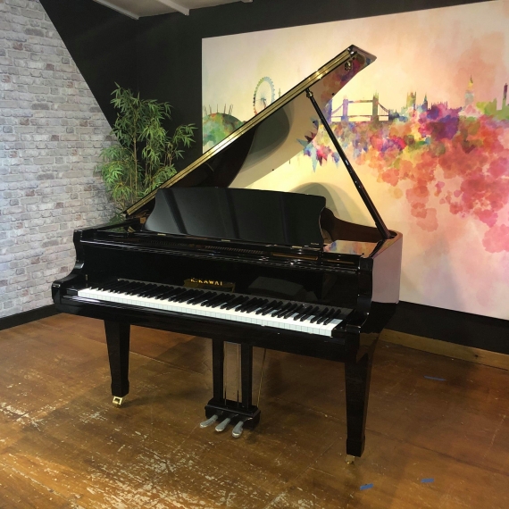 Đàn Piano Cơ Giá Bao Nhiêu? Mua Đàn Piano Cơ Ở Đâu?