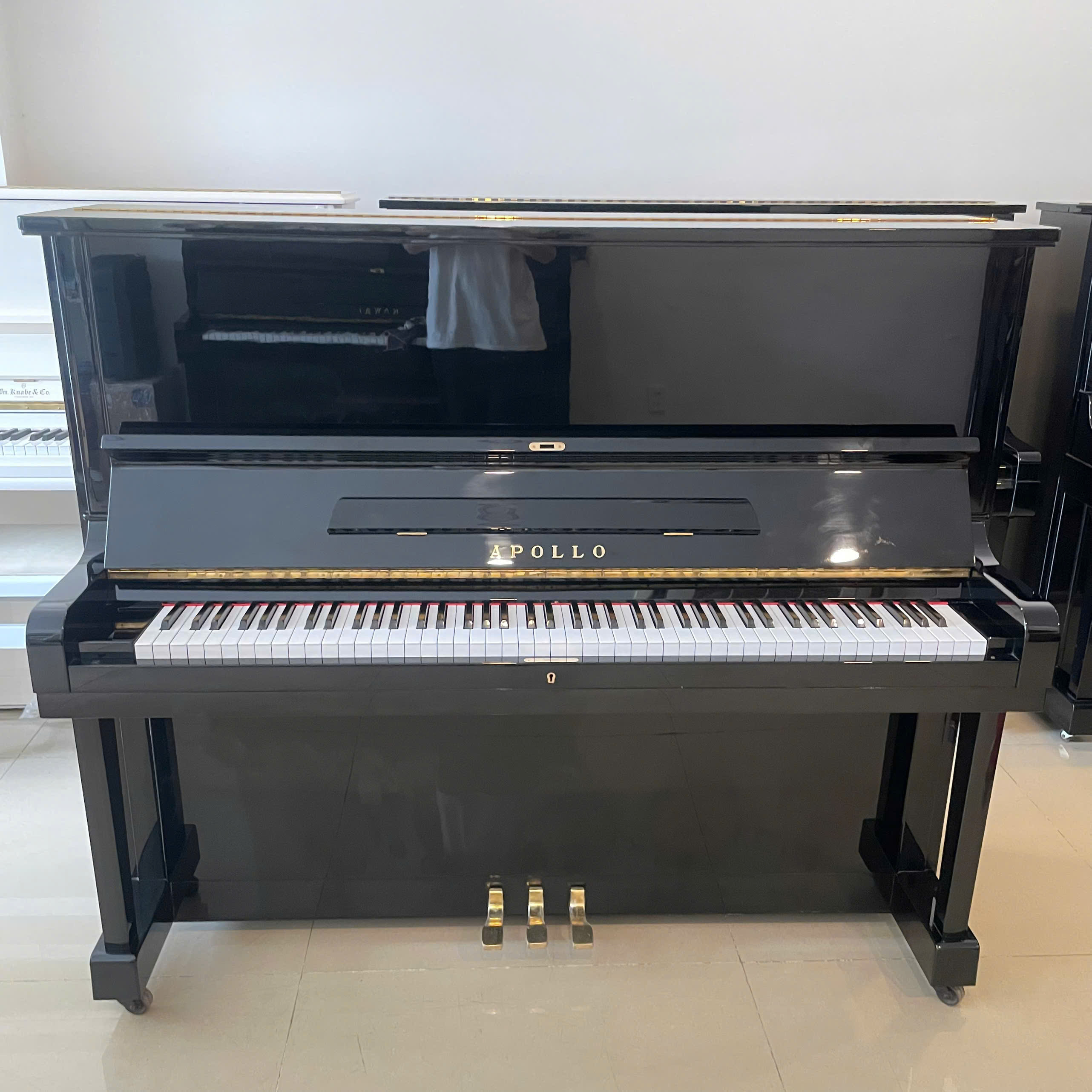 Đàn piano Apollo A6 secondhand