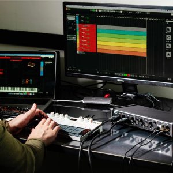 Soundcard Tascam US-4X4HR