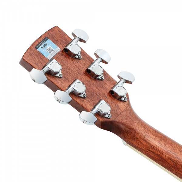Đàn guitar Saga SF700