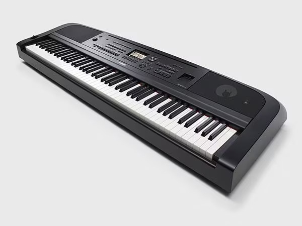 Đàn piano điện Yamaha DGX-670 màu đen