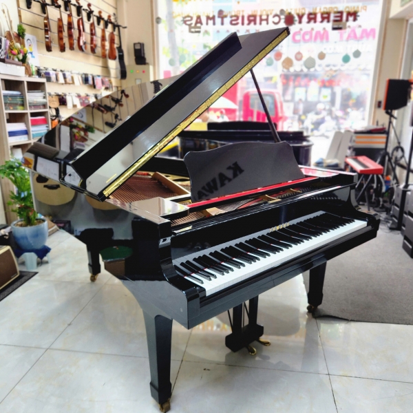 Đàn Piano YAMAHA G5E