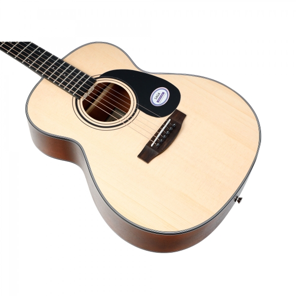 Đàn Guitar Saga GS600