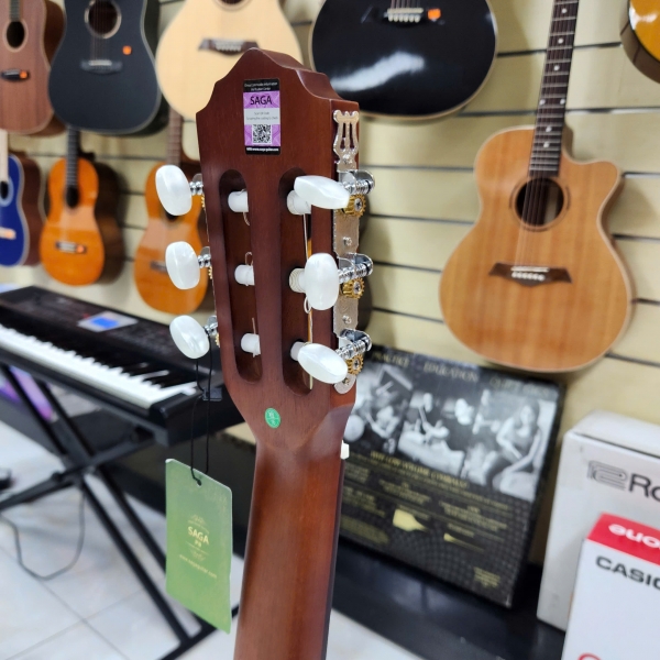 Guitar Classic Saga C1