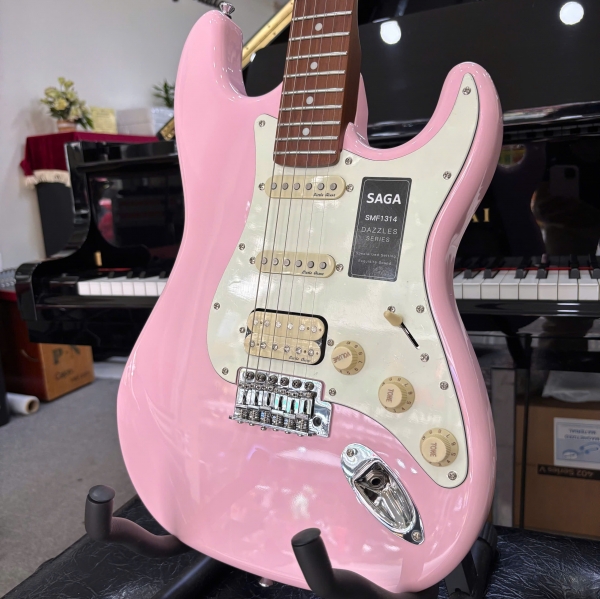 Guitar điện Saga SMF1314HPK (màu hồng)