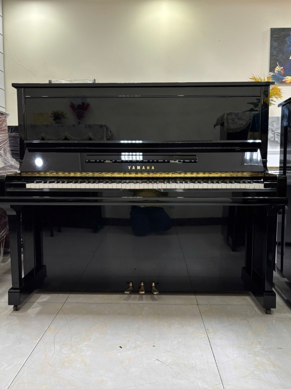 Đàn Piano Yamaha U30A