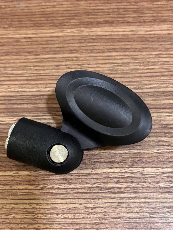 Kẹp support microphone Soundking DE032