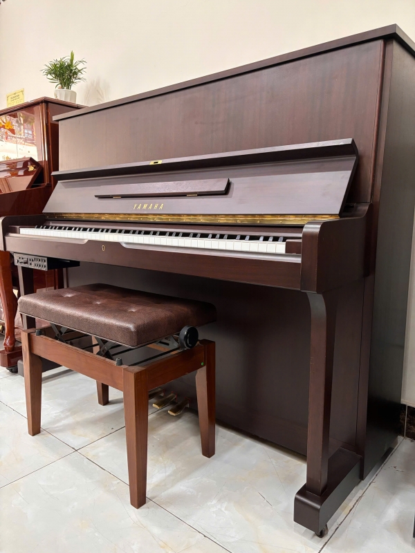 Piano Yamaha W120BS có tích hợp hệ thống Silent