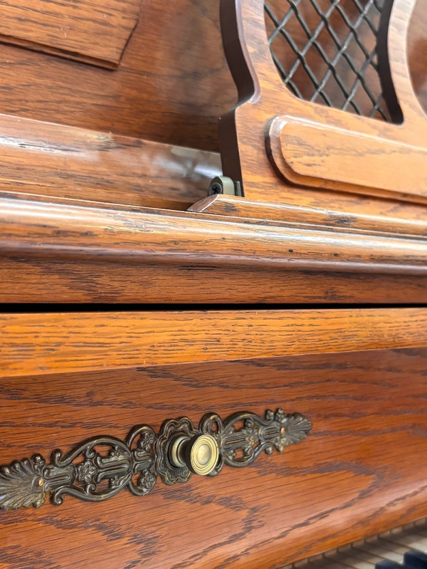 Piano Samick SC502A