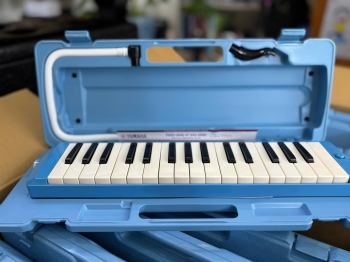  Kèn phím Yamaha Pianica P-32D