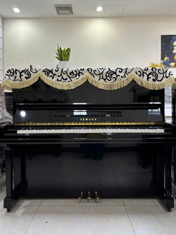  Đàn Piano Yamaha U30A