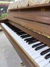 Piano Yamaha LU-101